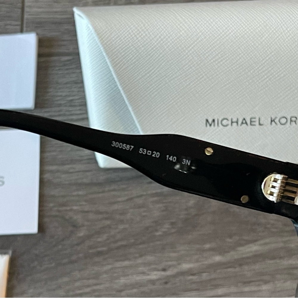 Michael Kors Empire Oval Sunglasses Black - Picture 4 of 5